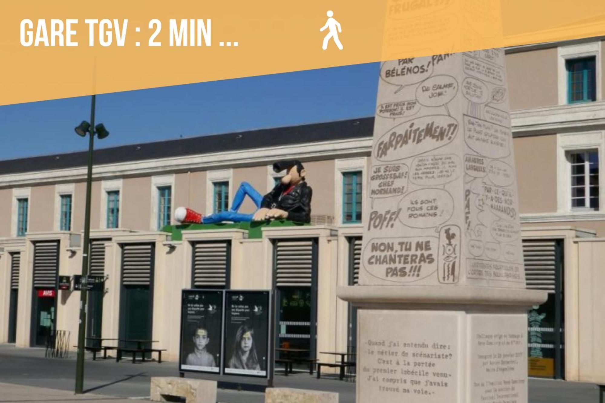 Appart Proche Gare Tgv Angouleme Deco Theme Bande Dessinee Exterior photo